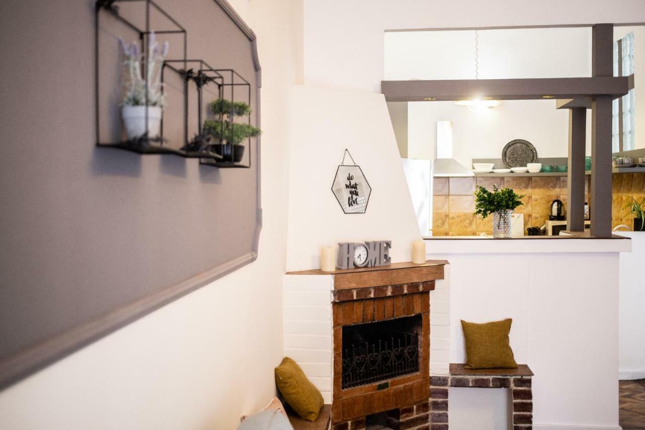 אורדאה Art Downtown Alecsandri St Luxury Apartment מראה חיצוני תמונה