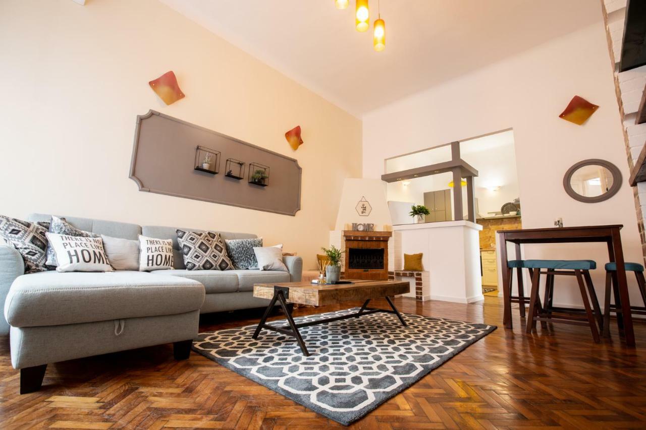 אורדאה Art Downtown Alecsandri St Luxury Apartment מראה חיצוני תמונה