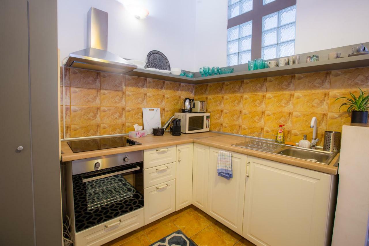 אורדאה Art Downtown Alecsandri St Luxury Apartment מראה חיצוני תמונה